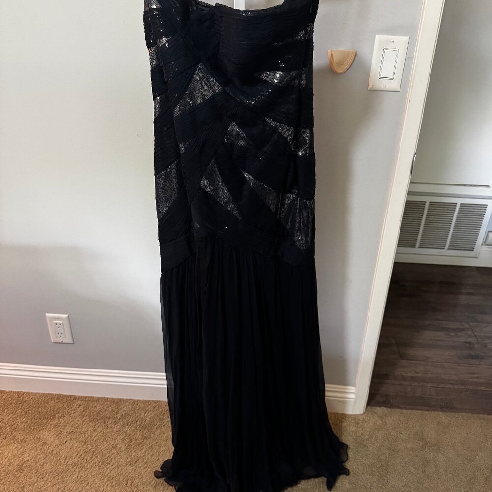 Vintage Tadashi Shoji Gown Sequin and Silk like material, drop waist - Picture 2 of 3
